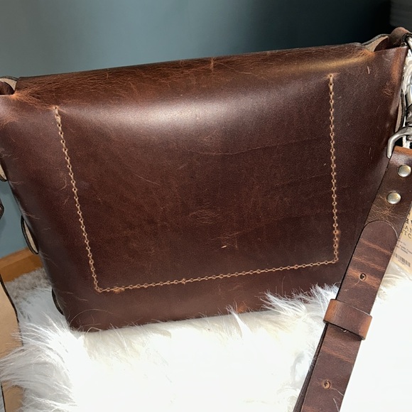 Prairie Leather Co. Handmade Leather Crossbody - Picture 7 of 8